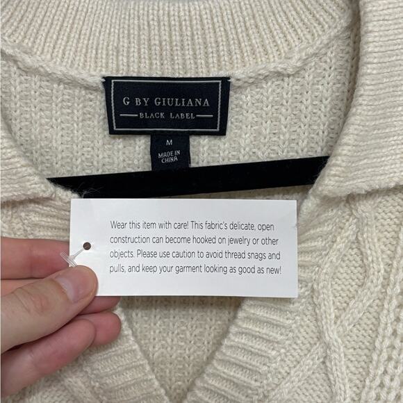 NWT G by Giuliana Black Label Boho Fringe Sleeve Polo Sweater in Ivory - Size M - Picture 5 of 6